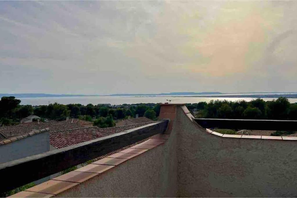 Appartement Proche Aeroport Marseille Marignane - Studio Confortable - Logement Ideal - Hebergement Tout Equipe 罗尼亚克 外观 照片