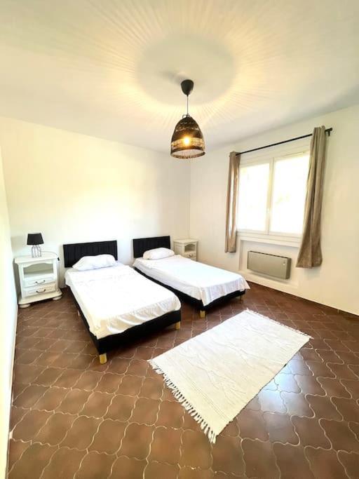 Appartement Proche Aeroport Marseille Marignane - Studio Confortable - Logement Ideal - Hebergement Tout Equipe 罗尼亚克 外观 照片