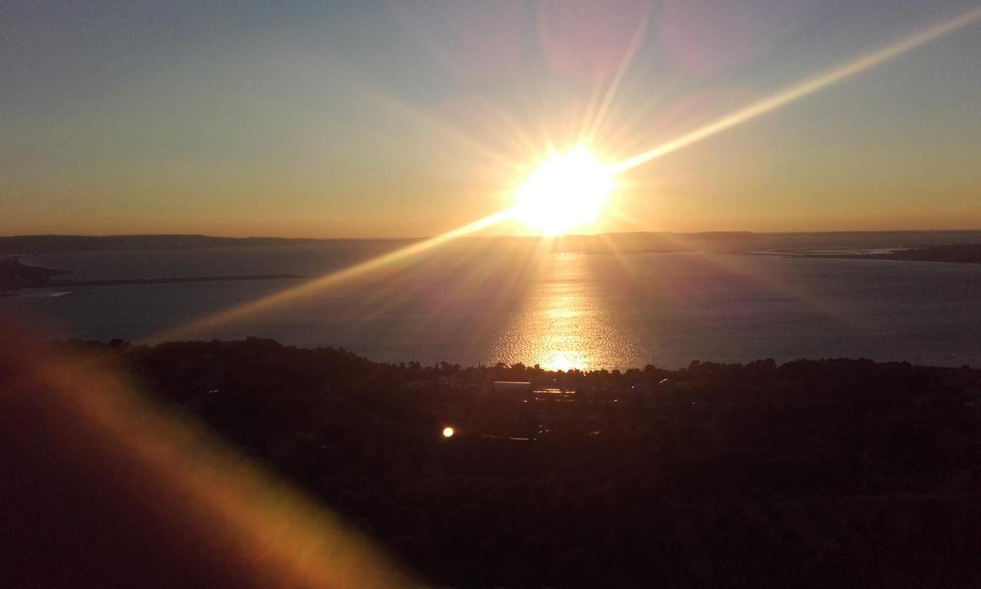 Appartement Proche Aeroport Marseille Marignane - Studio Confortable - Logement Ideal - Hebergement Tout Equipe 罗尼亚克 外观 照片